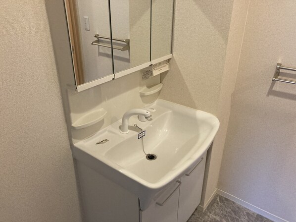 ヴィラーム アウリンコの物件内観写真